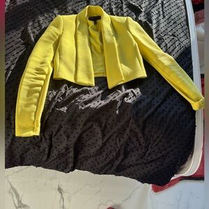 BCBGMaxAzria Lime Green / Yellow Cropped Blazer